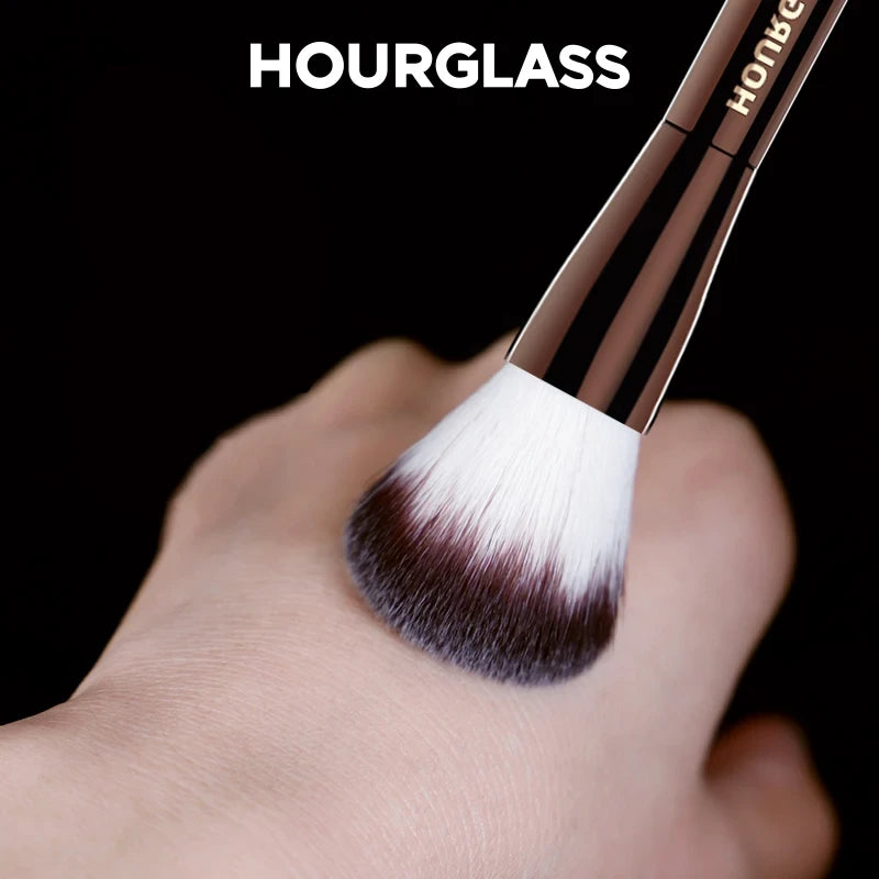 Dual-Ended Highlighter Brush