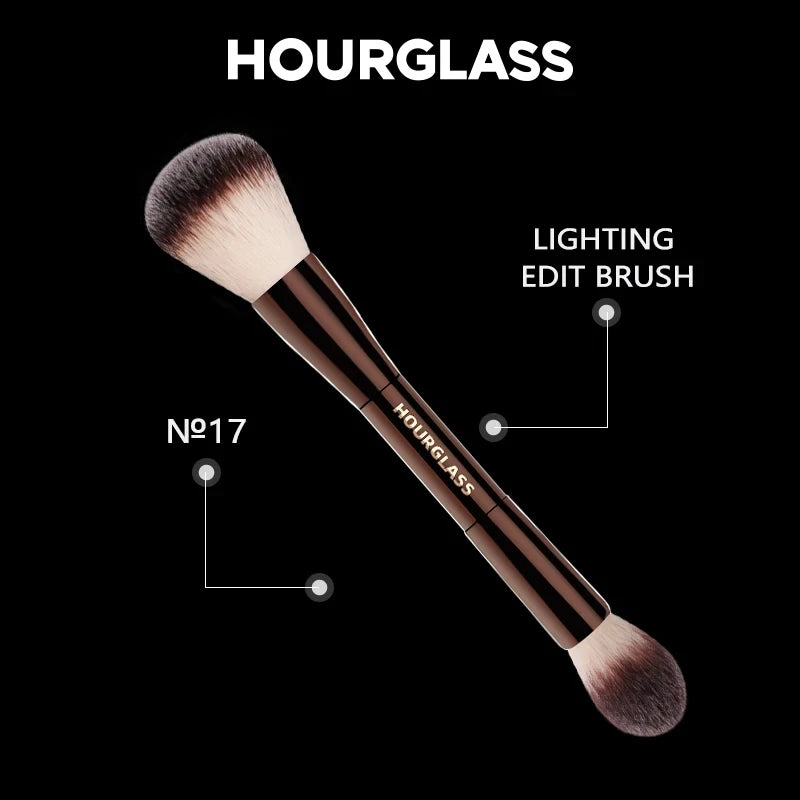 Dual-Ended Highlighter Brush